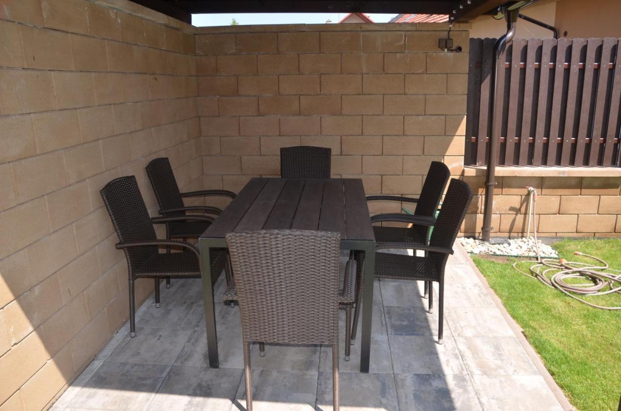 Apartmany Za Dvorem Velke Pavlovice Luaran gambar