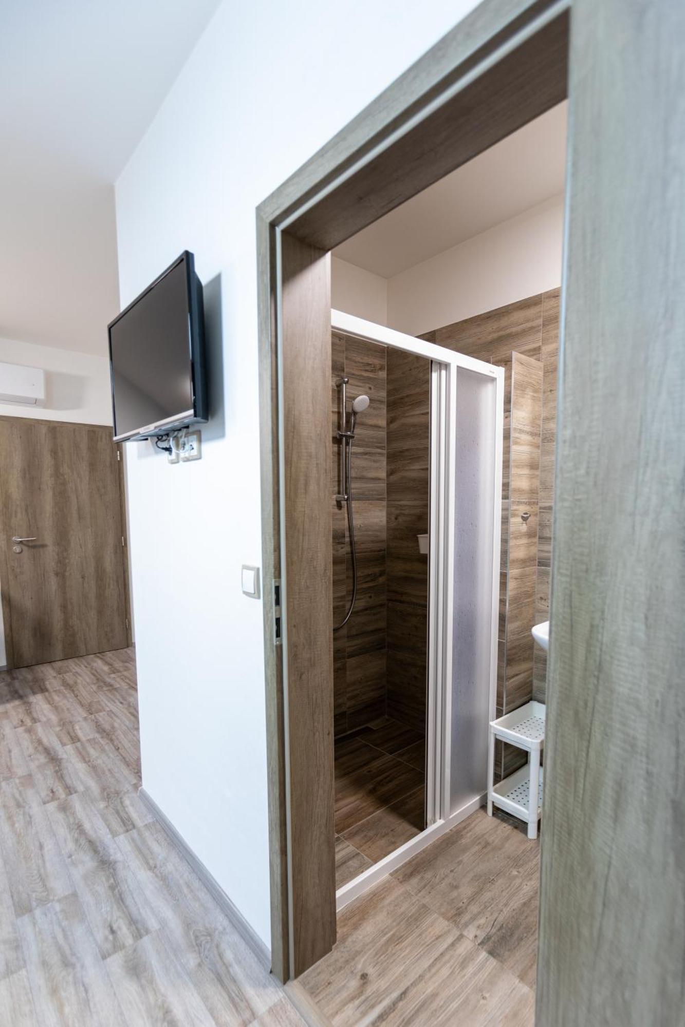 Apartmany Za Dvorem Velke Pavlovice Luaran gambar