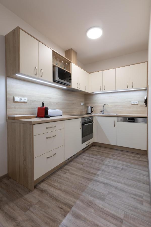 Apartmany Za Dvorem Velke Pavlovice Luaran gambar